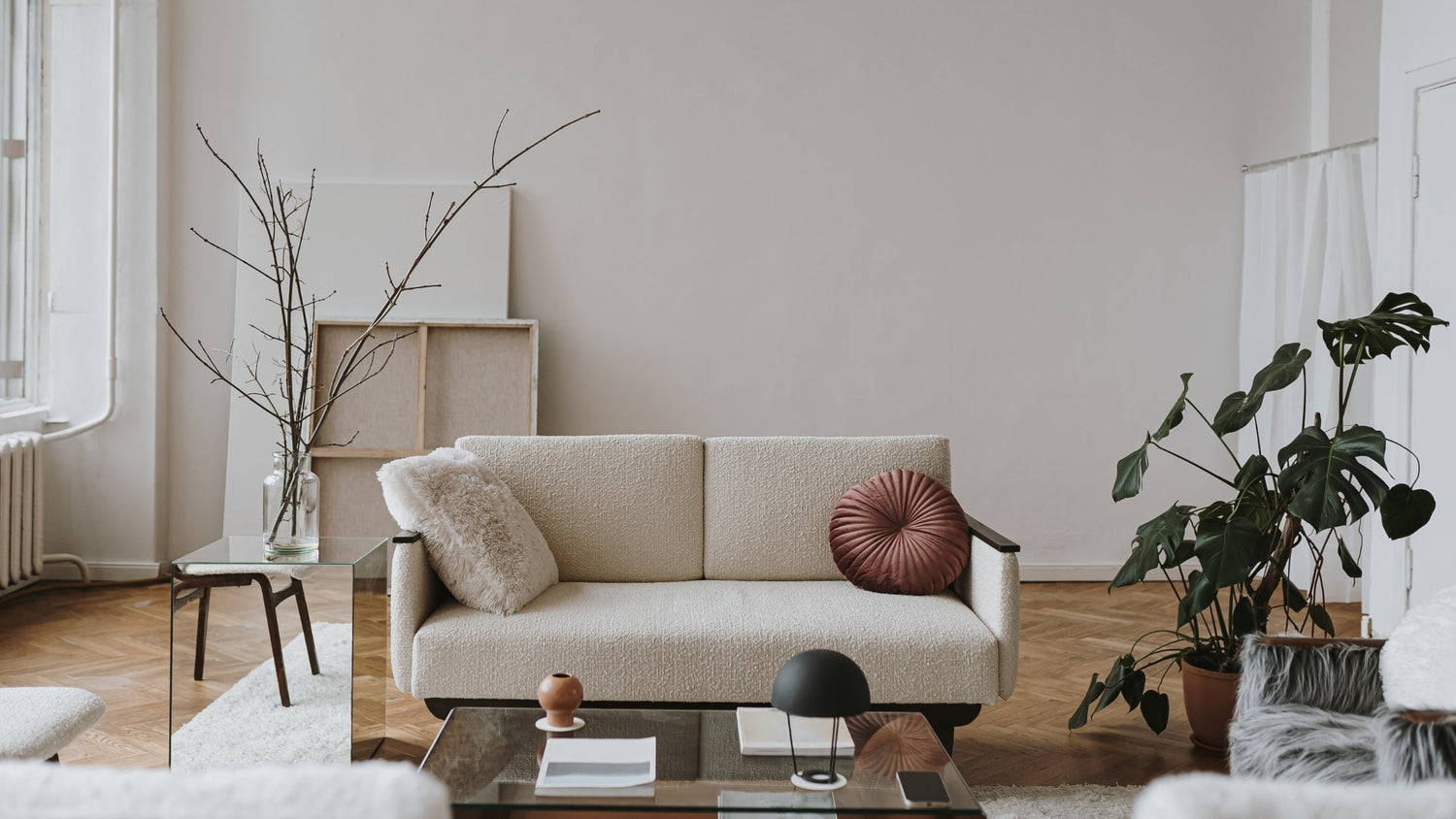 Wie Feuchtigkeit die Lebensdauer deiner Möbel beeinflusst – und wie du sie schützt